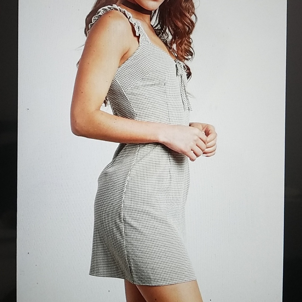 Olive Gingham Strap Tie Dress - Picture 5 of 7